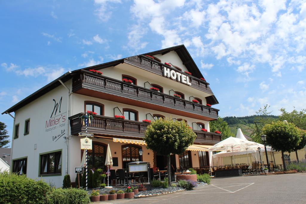 Hotel Zur Moselbruecke Schweich Exterior photo